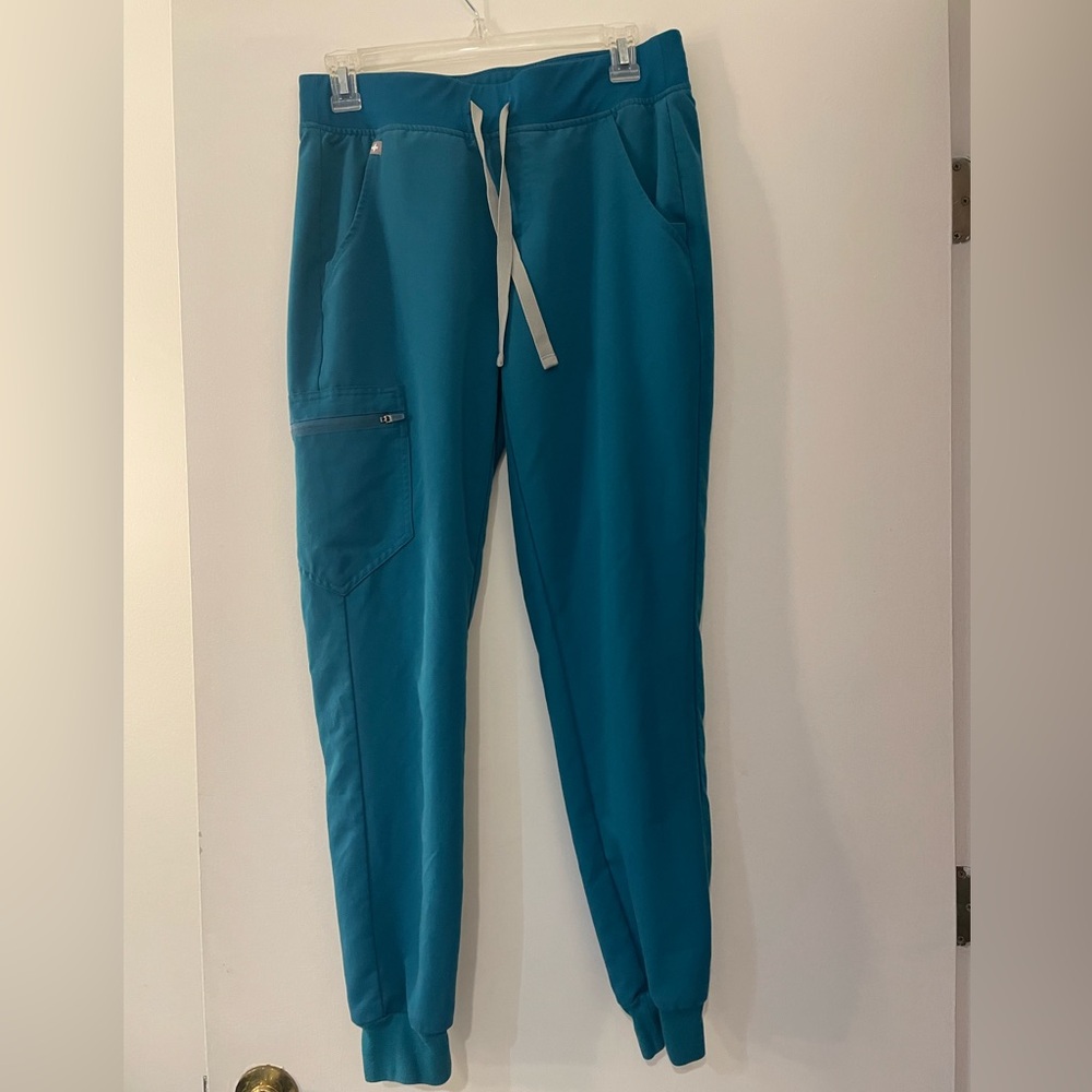 FIGS Zamora Jogger Scrub Pants